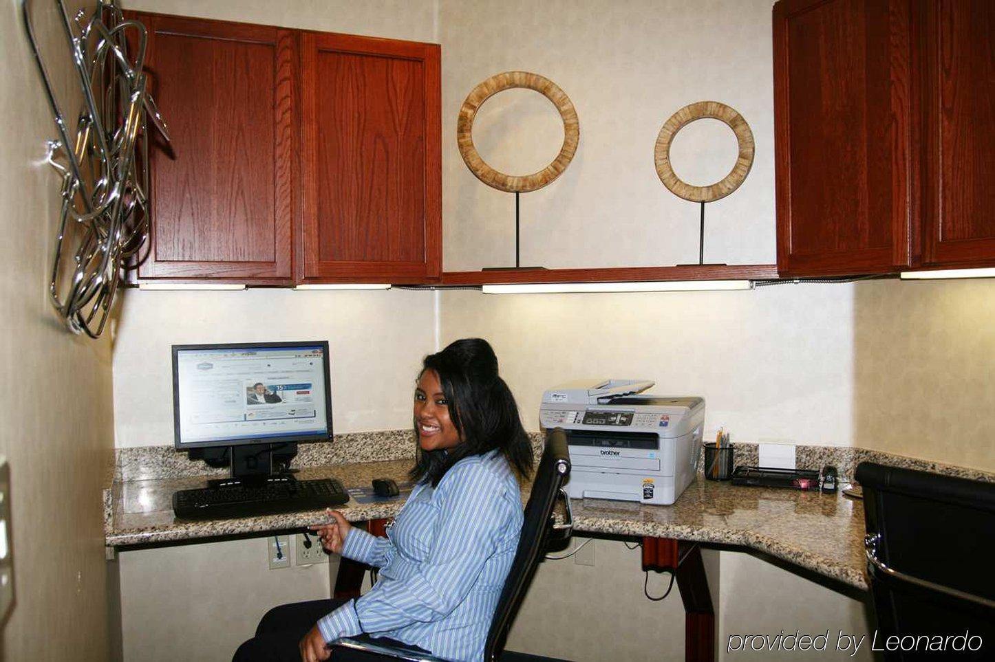Hampton Inn & Suites Ridgecrest Fasilitas foto